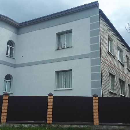 Отдельные номера в гостевом доме guest house Кропивницький Екстер'єр фото