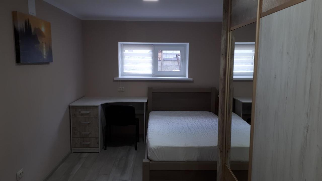 Отдельные номера в гостевом доме guest house Кропивницький Екстер'єр фото