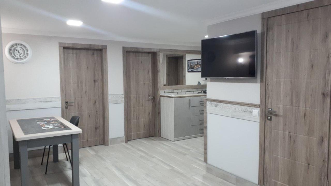 Отдельные номера в гостевом доме guest house Кропивницький Екстер'єр фото