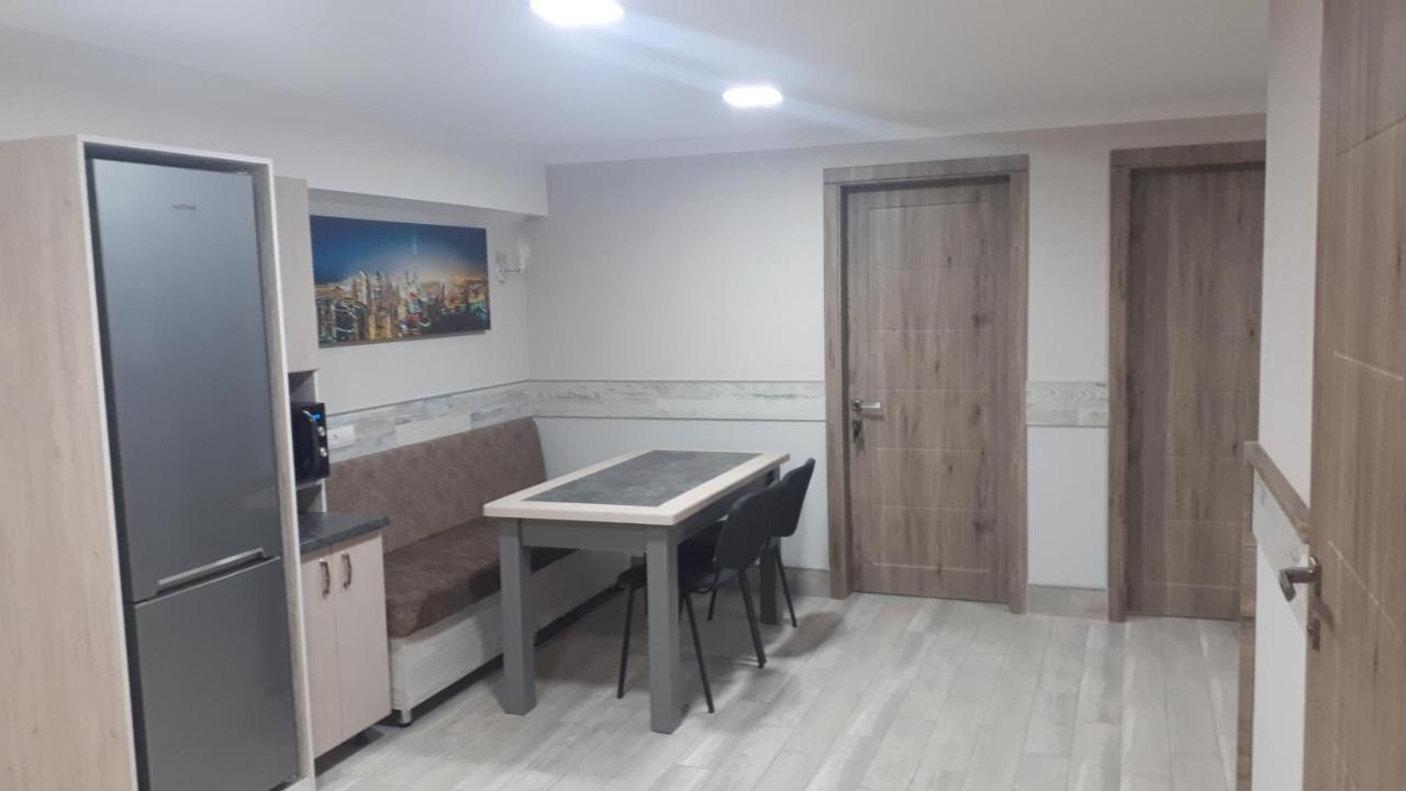 Отдельные номера в гостевом доме guest house Кропивницький Екстер'єр фото